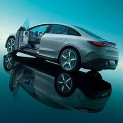 2023 메르세데스 EQE 350 순수한 전기 세단형 자동차 292 에이치피 순항 거리 752KM 180 km/H