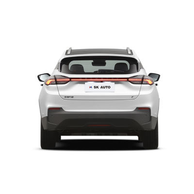 지일리 지오메트리 C 자동차 EV SUV 550km 5도어 5석