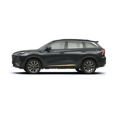 장안 CS75는 휘발유 동력이 공급된 자동차 휘발유 SUV 고속도 2.0T를 더합니다