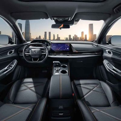 가업 초침 중고차 치안 CS55는 흰긴수염고래 버전 1.5T 188HP L4를 더합니다