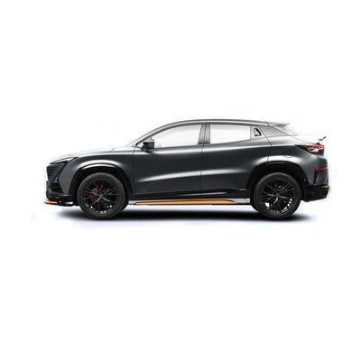 본사 치안 UNI-T 1.5T 소형 SUV 가솔린 엔진 최대 속도 205KM/H 듀얼 클러치