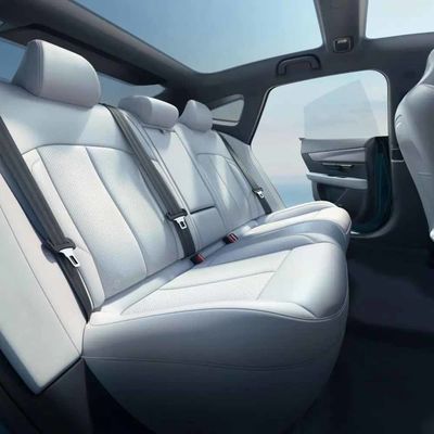 아주 새로운 엑스이아오펑 P7 480Km 범위 고속도 명품 EV 자동차