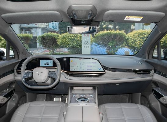 202/253 KW 모터 홍콩 리무진 전기 자동차 최대 속도 200 Km/h 및 길이 4925mm