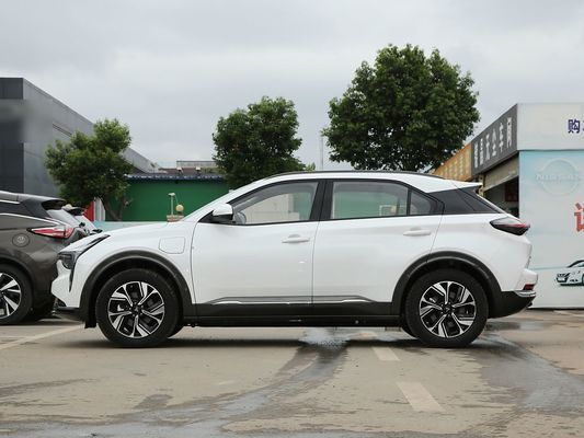 NETA U 401km 백색 범위 120kW 모터로 사용 된 차 사막 운전을위한 최고의 전기 자동차 2023