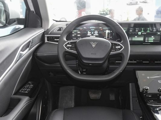 NETA U 401km 백색 범위 120kW 모터로 사용 된 차 사막 운전을위한 최고의 전기 자동차 2023