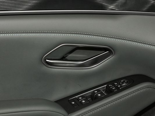 2025 BYD 전기차 킨 L EV 멀티 링크 독립식 서스펜션 빠른 충전 신형 태양 지붕으로 판매