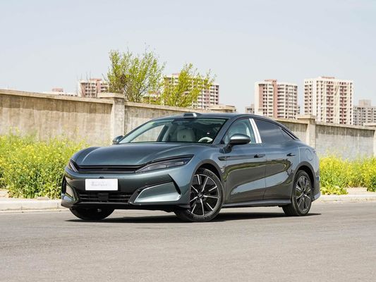 2025 강력한 한 L BYD 전기 차량 최고 전력 500 KW 및 가죽 스티어 1000V 고전압 빠른 충전