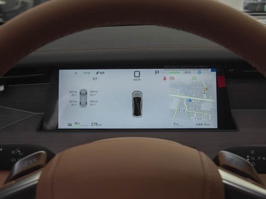 모델 차량 601km 범위 83.2kWh 배터리 용량 AWD 빠른 충전 태양 지붕 고전압 구조 가정용 편안