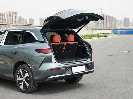 2025 BYD 새로운 전기 차량 성능 Tang L 810kW 전력 AWD 빠른 충전 1000w/h 600km 범위 장거리 7 좌석 태양 지붕
