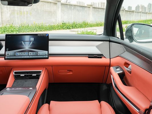 2025 BYD 새로운 전기 차량 성능 Tang L 810kW 전력 AWD 빠른 충전 1000w/h 600km 범위 장거리 7 좌석 태양 지붕