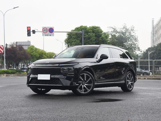 2025 Xpeng G9 전동형 SUV 93.1kWh 배터리 용량 423kW 맥스 모터 파워 680km 장거리 및 태양 지붕으로 빠른 충전
