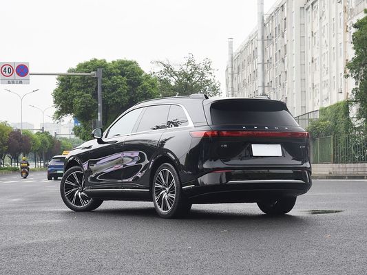 2025 Xpeng G9 전동형 SUV 93.1kWh 배터리 용량 423kW 맥스 모터 파워 680km 장거리 및 태양 지붕으로 빠른 충전
