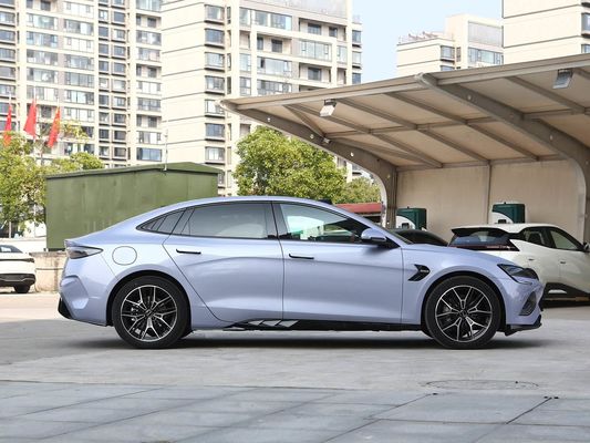 2025 BYD 전기차 봉기 EV 스마트 모델 650KM 장거리 80.64kWh 배터리 급충전 태양 지붕으로 판매
