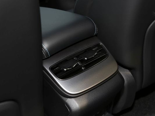 2025 BYD EV Car Seal AWD 성능 장거리 600KM 고속 충전 전기 자동차 사륜 구동 태양 지붕을 갖춘 전기 차량