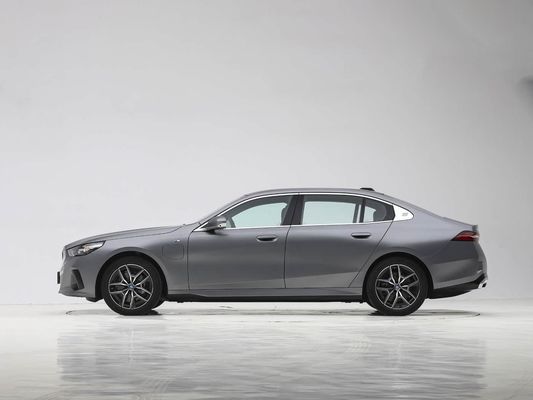 신형 BMW I5 eDrive 2025 핫 세일링 전기 차량 장거리 700KM 이상 EV 빠른 충전 리무진 세단 선루프 큰 공간